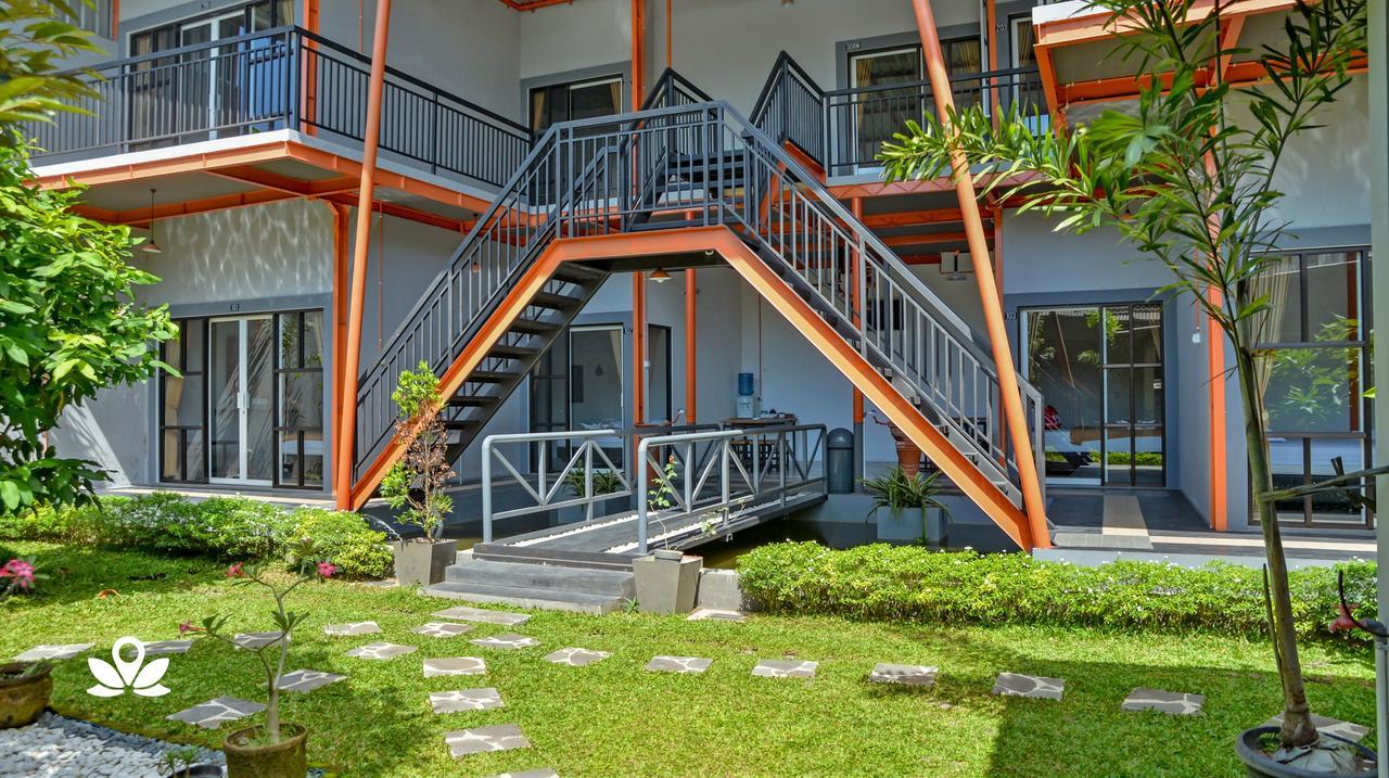 Ndalem Sorogenen Guesthouse Yogyakarta Dış mekan fotoğraf