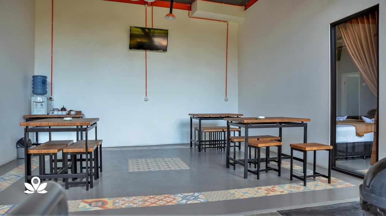 Ndalem Sorogenen Guesthouse Yogyakarta Dış mekan fotoğraf